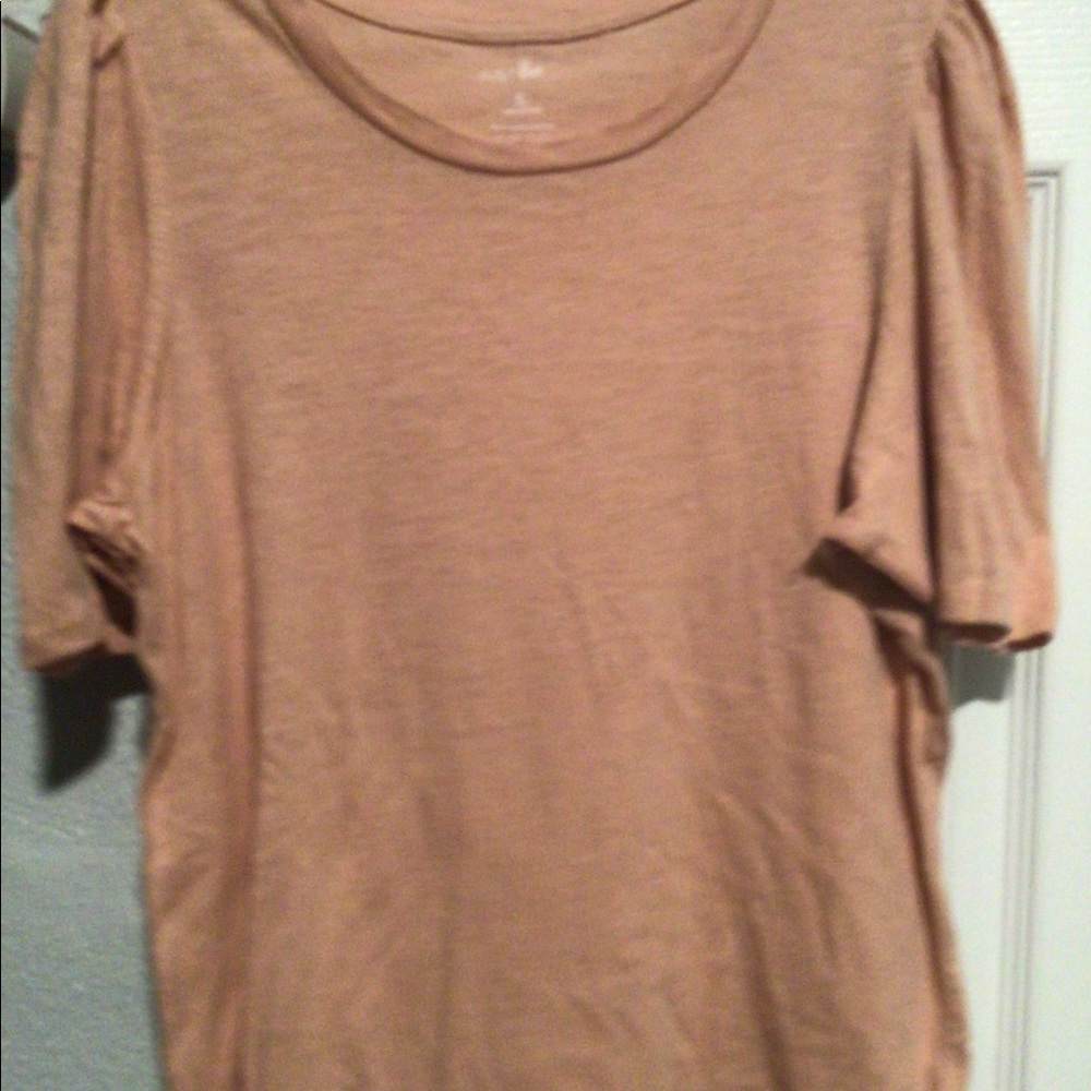 T-Shirt Small